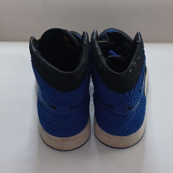 Nike High-Top Sneakers in Black and Blue - Picture 3 of 13